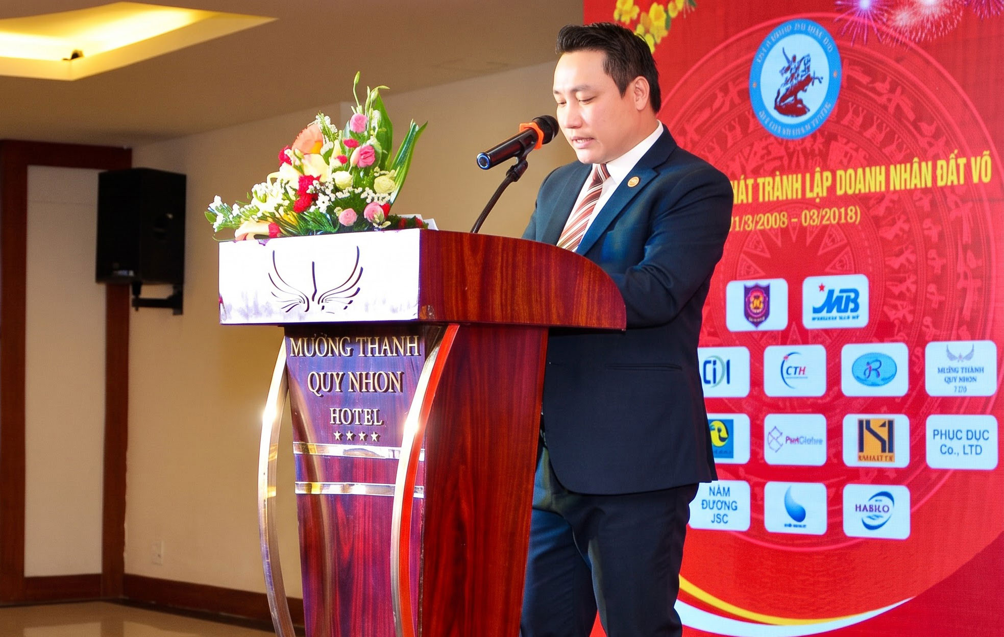 Hoạt động bảo vệ và giám sát an ninh chuyên nghiệp
