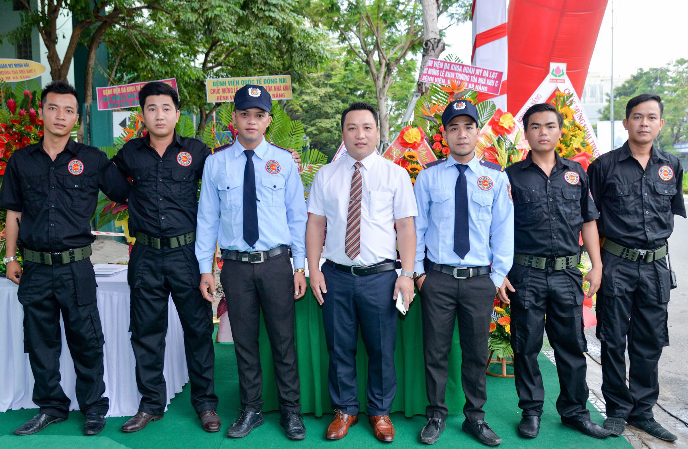 Nhân viên bảo vệ Nghĩa Bình 24H trong ca trực